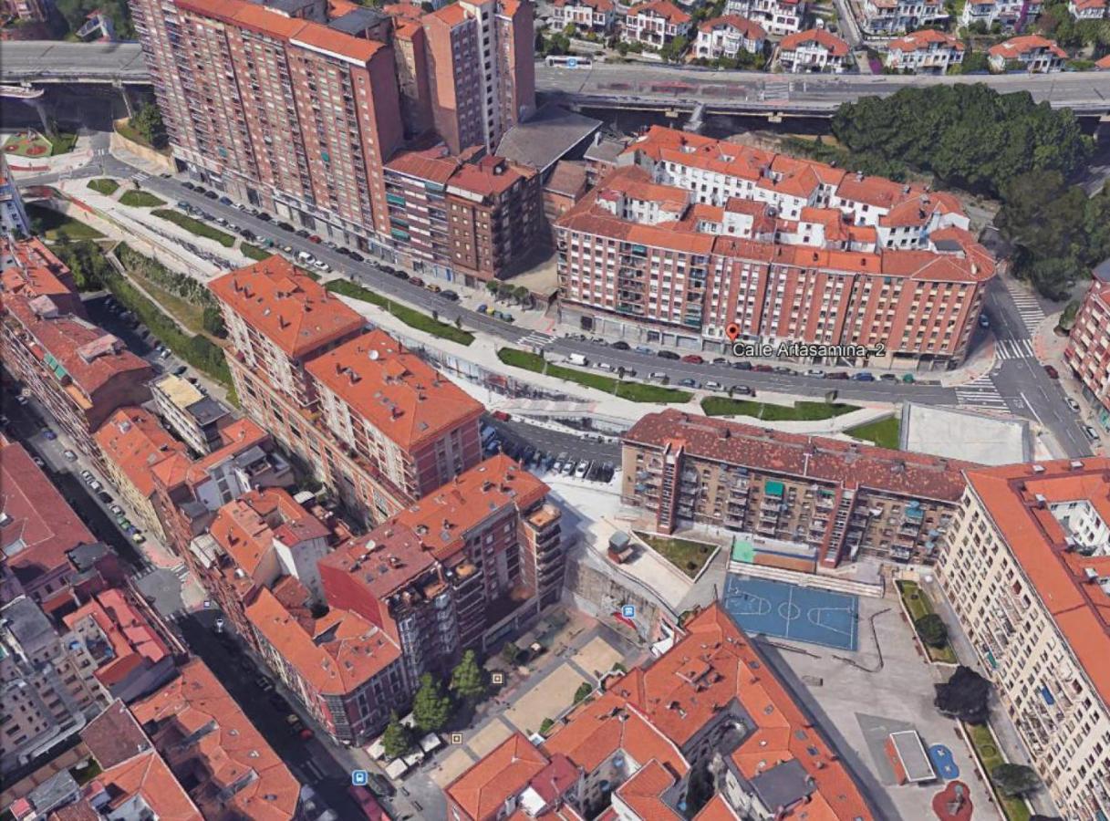 Апартаменты Calida Vivienda Turistica Centrica Junto Al Funicular Y Metro Бильбао Экстерьер фото