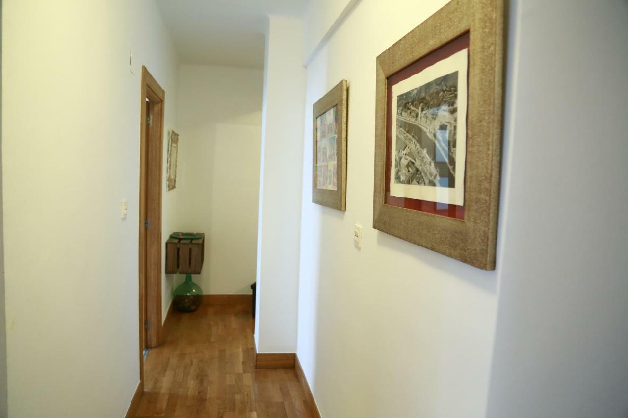 Апартаменты Calida Vivienda Turistica Centrica Junto Al Funicular Y Metro Бильбао Экстерьер фото